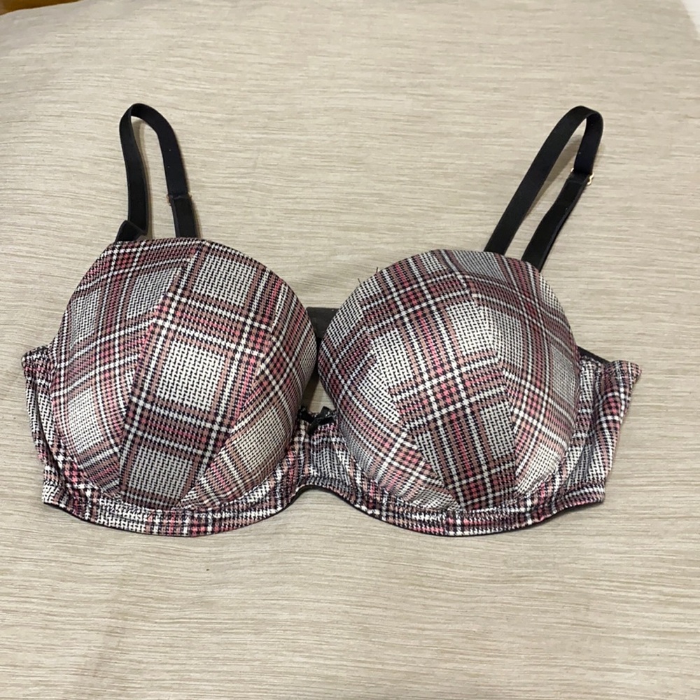 Victoria’s Secret Dream Angels Bra